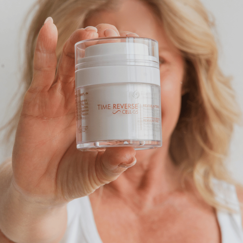 Revive Intense, Mousse Facial para Pele Madura com Retinol
