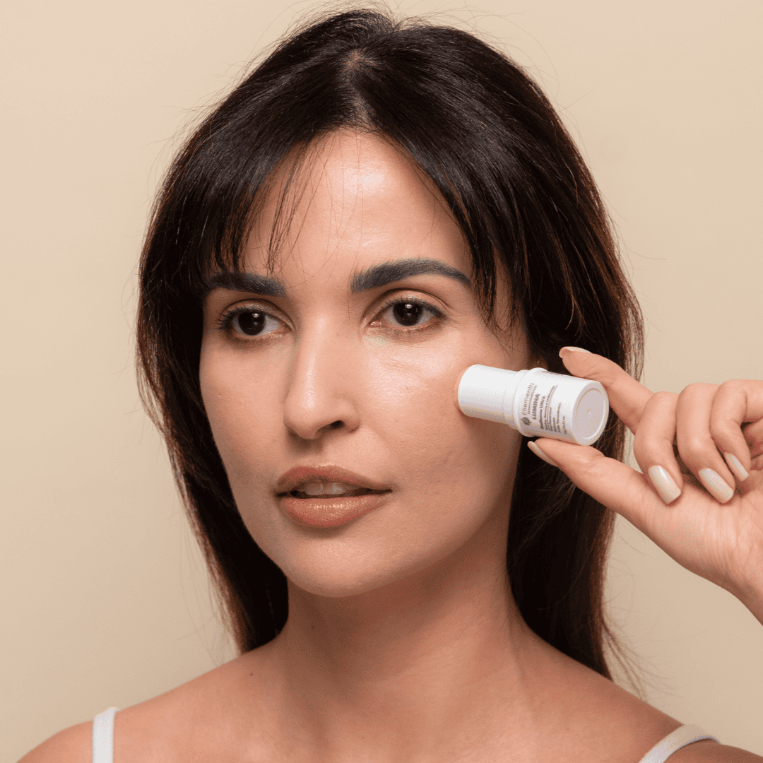 Radiance Ultra, Stick Anti-Melasma com Ácido Tranexamico e Granactive Retinóide